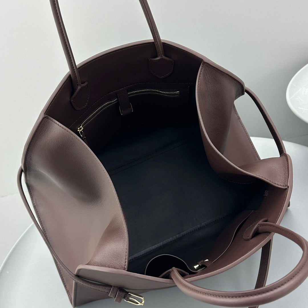 Buckle-detail leather tote bag