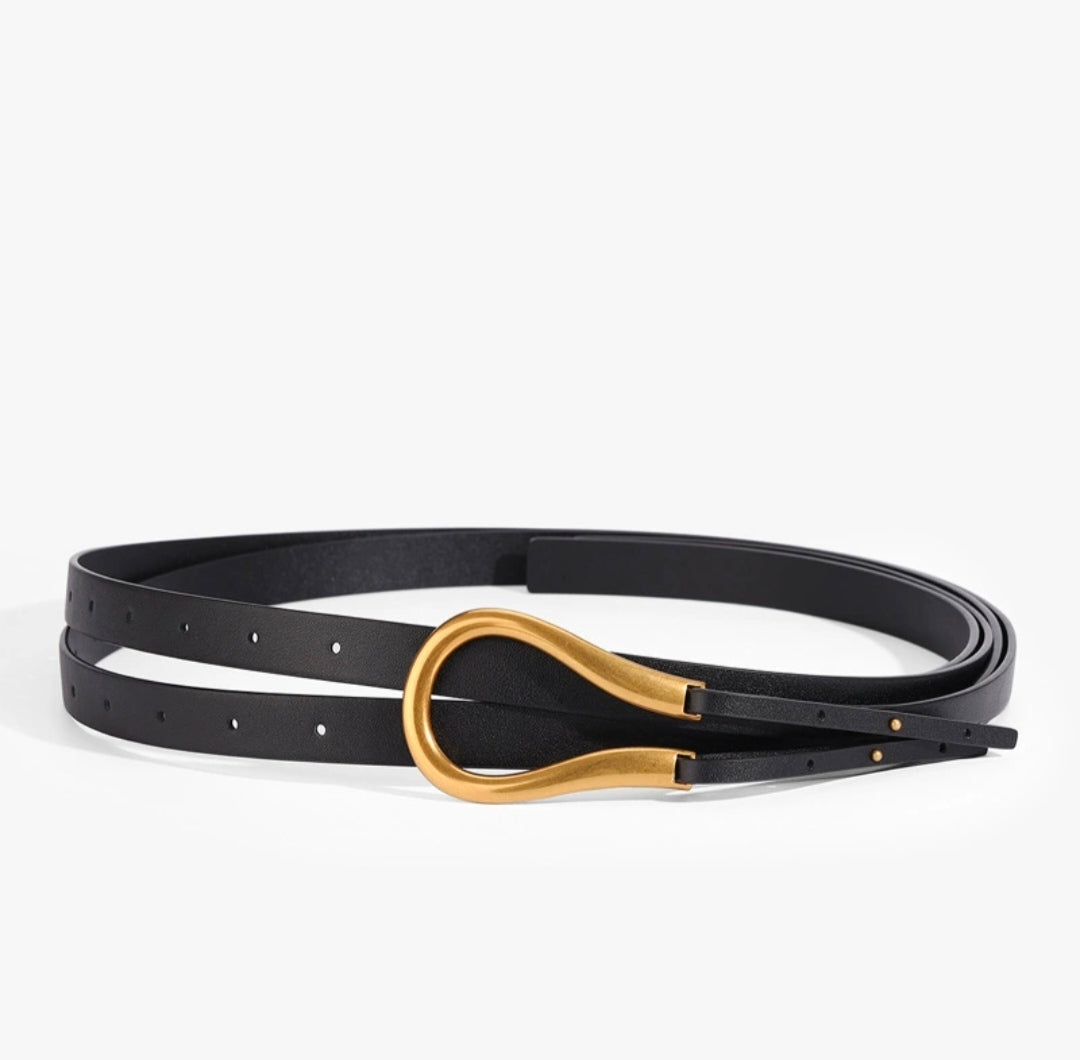 Versatile Sleek Leather Belt
