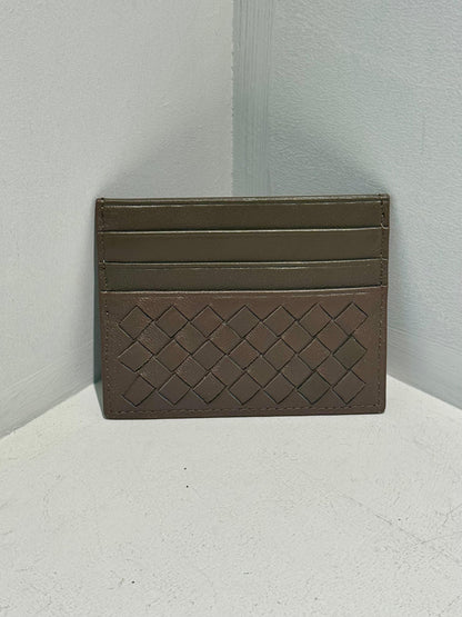 Pleated Cardholder - NEW IN