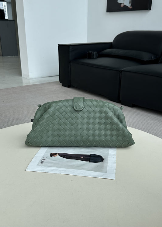 Oversized Woven Lauren Inspired Bag
