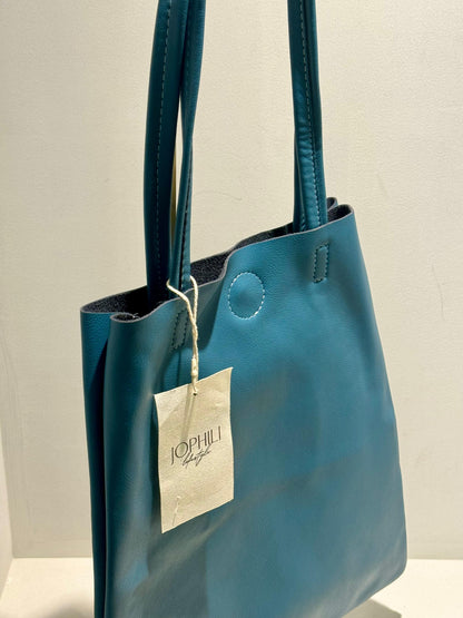 Slim Leather Tote