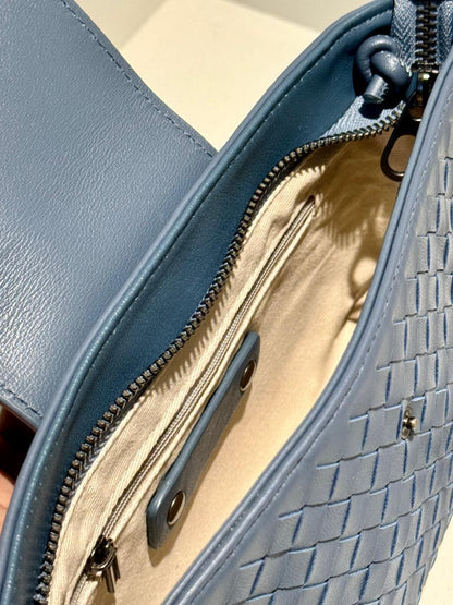 Handmade Pleated Leather